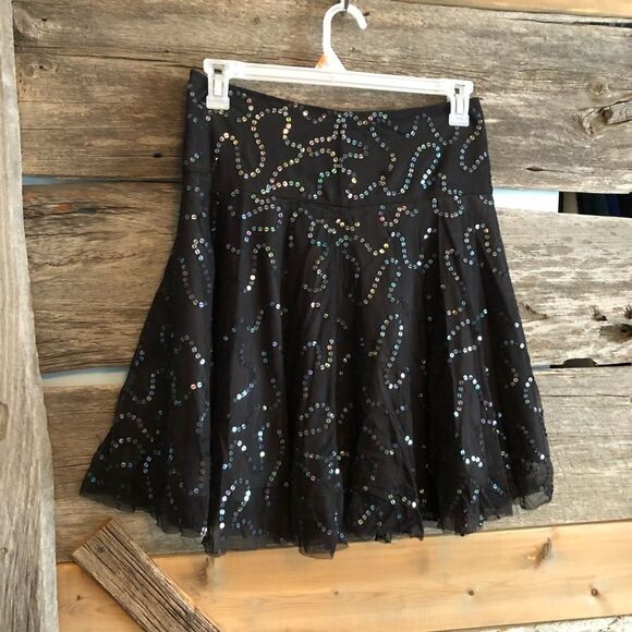 𝅺basil & Maude sequin skirt size 4 - Picture 1 of 4